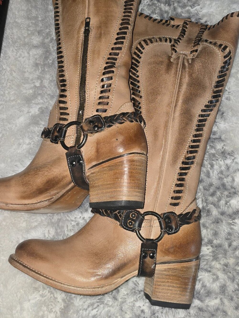 Freebird Clover Boots — Beige — Size 9